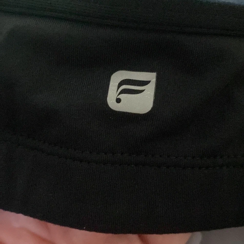 Fabletics Open Back Taupe Athletic Tank with Sewn in Sports Bra🤍🖤🤍 - Picture 3 of 7